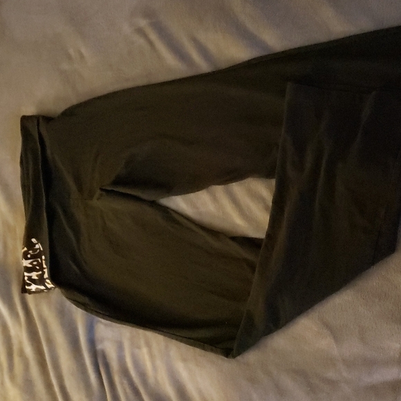 PINK by Victoria Secret ๐ RARE - Picture 2 of 5